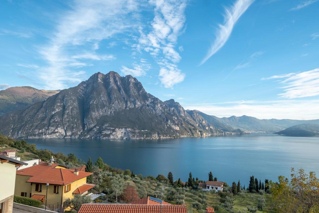 Happy Guest Apartments - Bella Vista Riva di Solto Dış mekan fotoğraf
